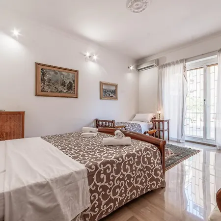 Garden Terrace - Metro Furio Camillo Apartament *